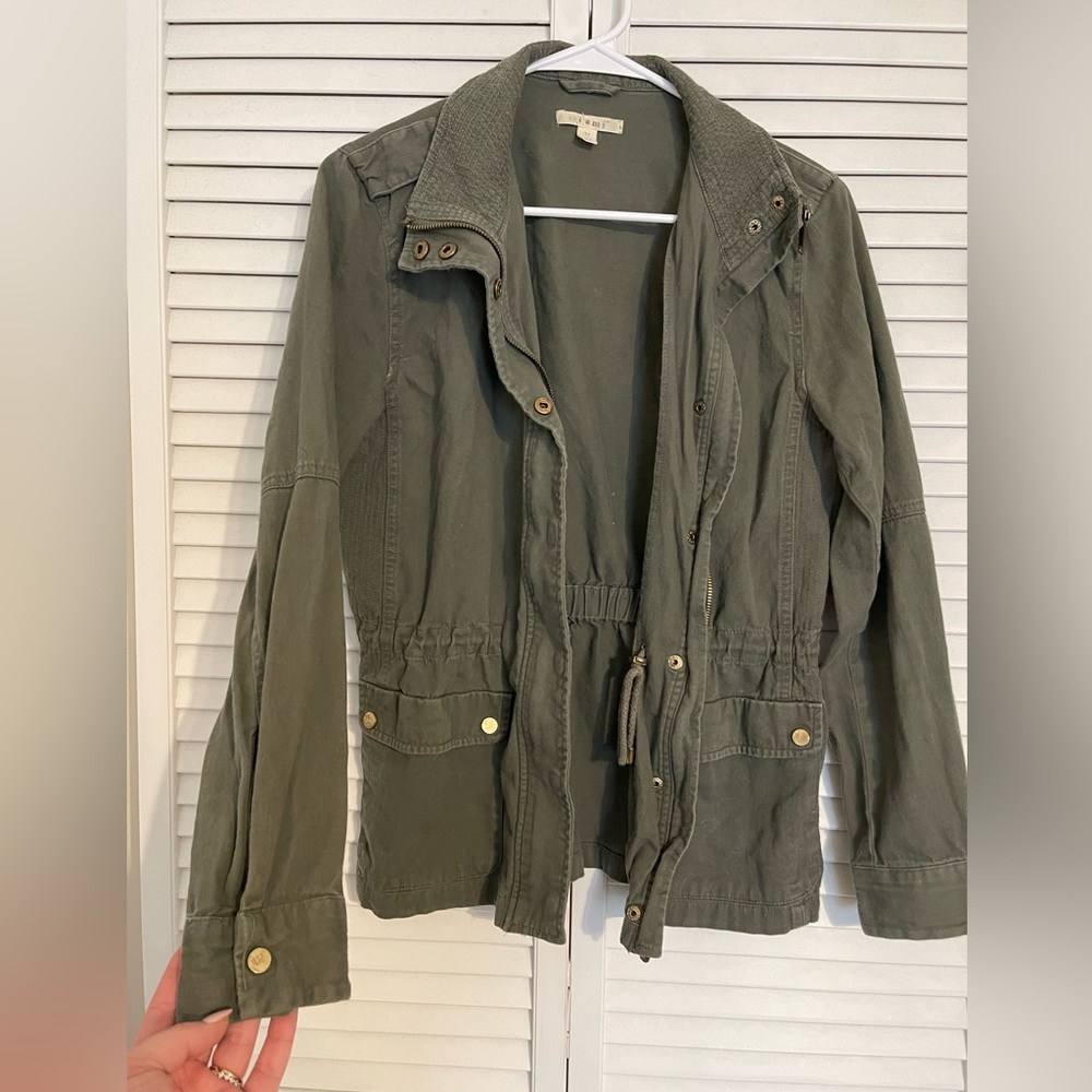 Feancesca’s Jacket Size M